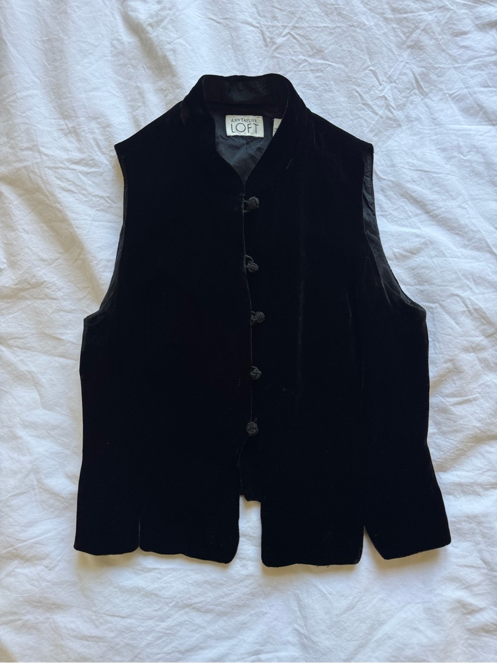 Vintage 90’s Ann Taylor LOFT Black Velvet Button Vest